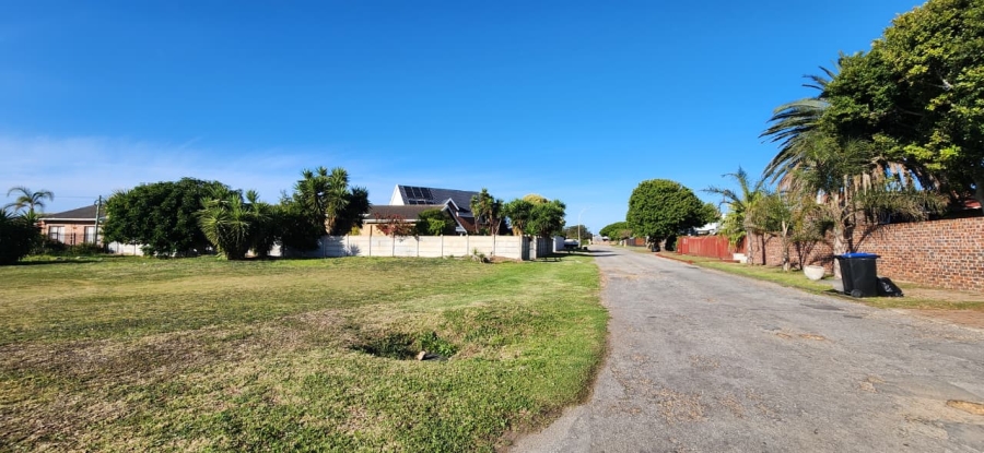 Commercial Property for Sale in Wavecrest Eastern Cape